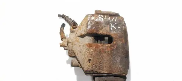 Volkswagen Golf V Front brake caliper 581de