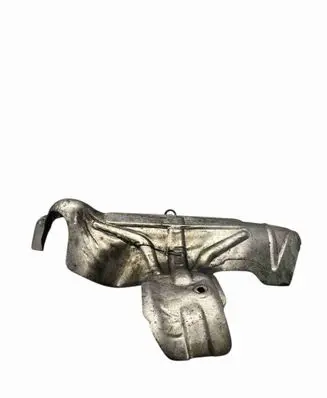Exhaust heat shield