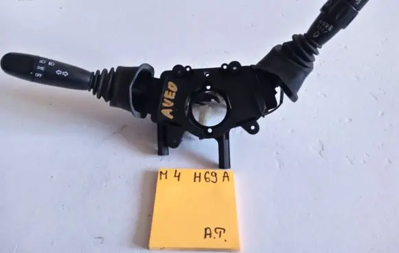 Chevrolet Aveo Indicator stalk 1212123