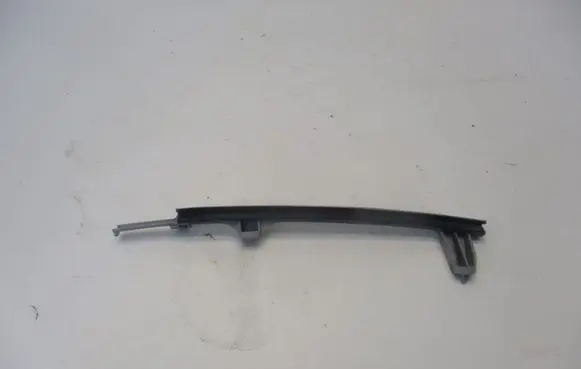 KIA Sorento Door glass rail 