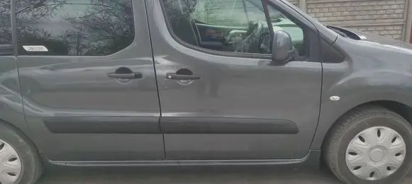 Citroen Berlingo Front door DPPCBII