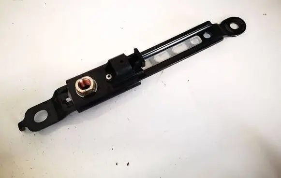 Subaru Outback Seat belt adjustment rail d526001