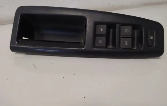 Volkswagen Polo Electric window control switch 6Q1867171F