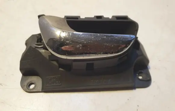 Volvo S80 Front door interior handle 09170045