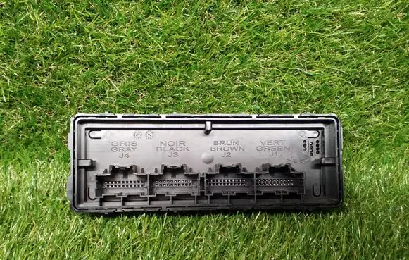 Opel Mokka Climate control unit 13591700