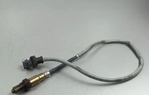 Maserati Levante Lambda probe sensor 670009075 818262 0258027100
