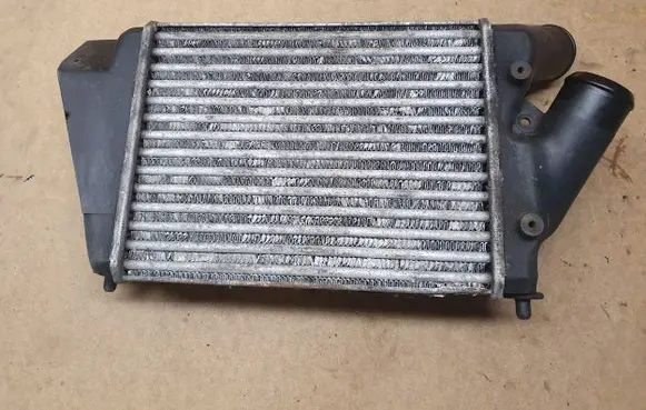 Volkswagen Golf II Intercooler radiator 191145805A
