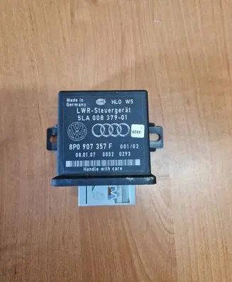 Audi A6 S6 C6 4F Light module LCM 8P0907357F 5LA00837901