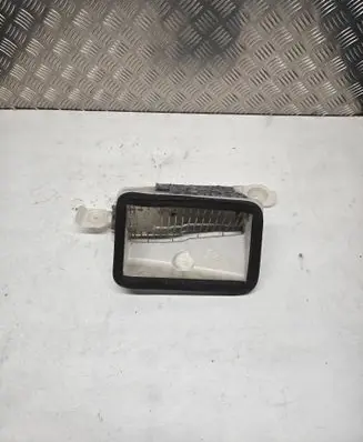 Toyota RAV 4 (XA40) Air intake duct part
