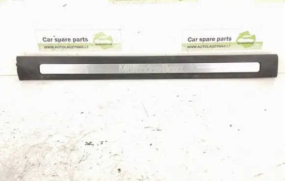 Mercedes-Benz B W245 Front sill trim cover 1696800074 A1696800074