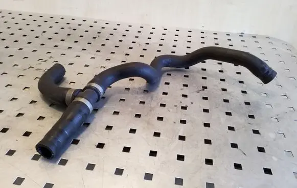 Volkswagen Crafter Engine coolant pipe/hose