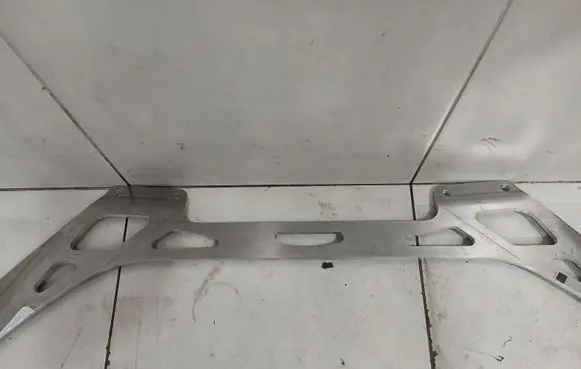BMW M5 F90 Front strut bar 8075677