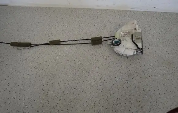 Honda Civic Rear door lock 
