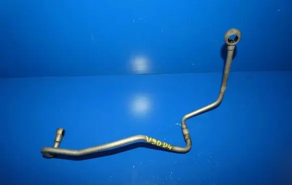 Volvo S90, V90 Oil cooling pipe 