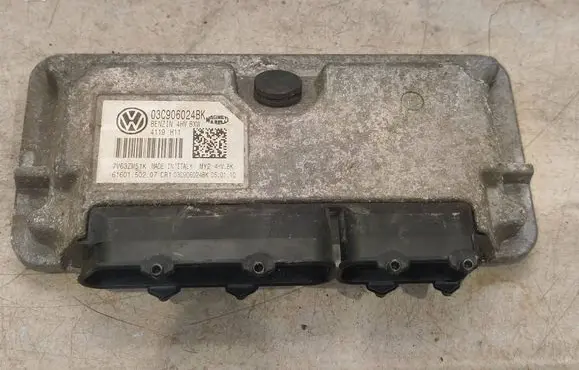 Seat Ibiza IV (6J,6P) Engine control unit/module 03C906024BK 7V63TM51K 6160150207