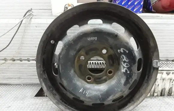 Ford Ka R14 steel rim 