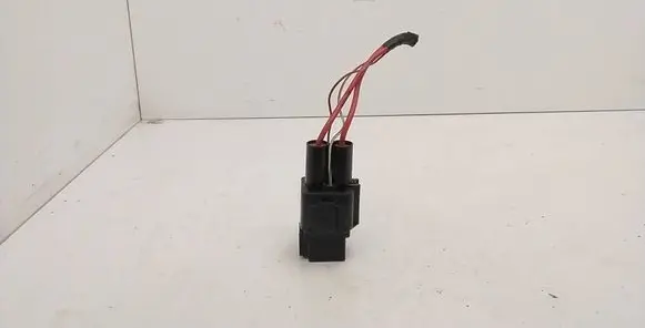 BMW 1 F20 F21 Coolant fan relay 9207914