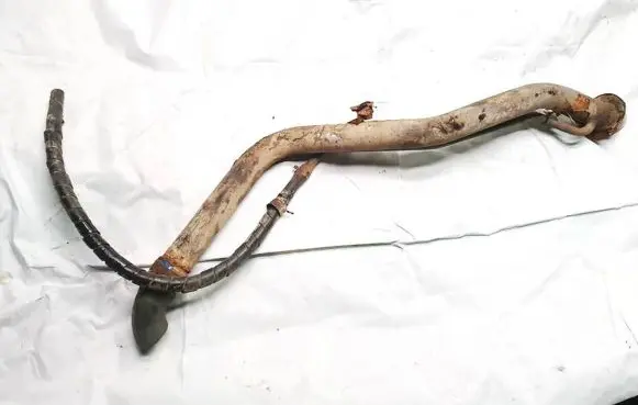 KIA Carnival Fuel tank filler neck pipe 