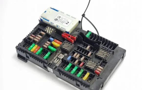 BMW X4M F98 Fuse box set