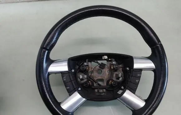 Ford Focus Steering wheel