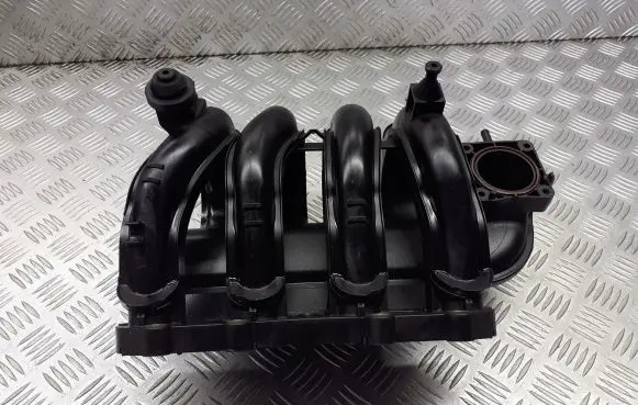 Volkswagen Fox Intake manifold 030129711CF