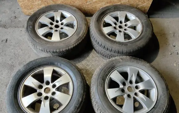 Mitsubishi L200 R17 alloy rim 17X7JJ