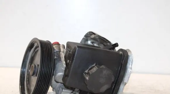 Mercedes-Benz C W203 Power steering pump A0034664101