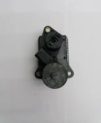 Mitsubishi Colt CZ3 Intake manifold valve actuator/motor A6401500394 70005514B6T188