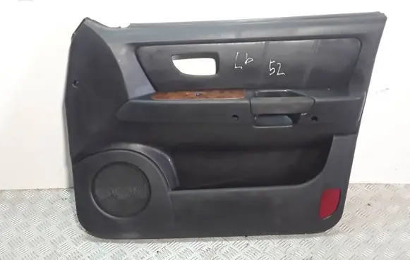 Hyundai Terracan Front door card panel trim