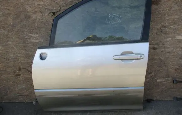 Lexus RX 300 Front door
