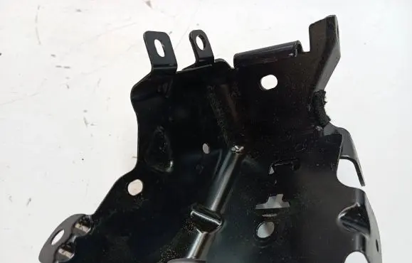 Mercedes-Benz C W204 Seat belt height adjuster A2046301831