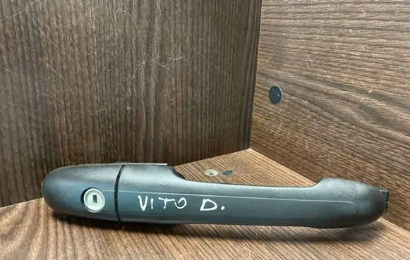 Mercedes-Benz Vito Viano W639 Front door exterior handle A0007602459 0007602459