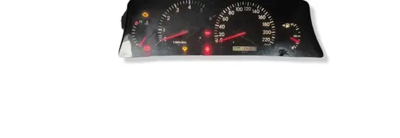 Toyota Corolla E120 E130 Speedometer (instrument cluster) 8380013150