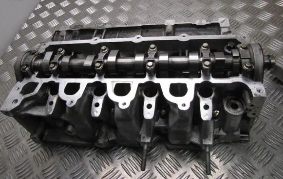 Renault Scenic II - Grand scenic II Camshaft 110421615RB BV1083