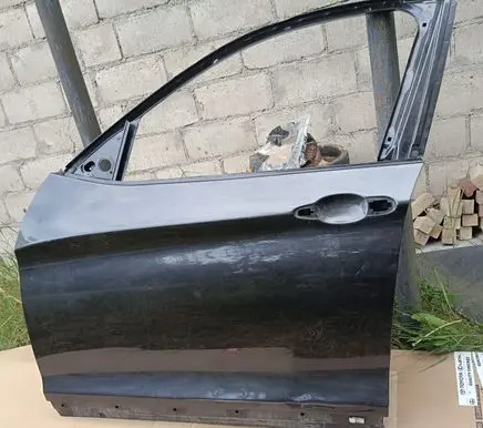 BMW X4 F26 Front door