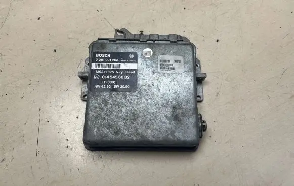 Mercedes-Benz C W202 Engine control unit/module 0145456032 ED0001 0281001203