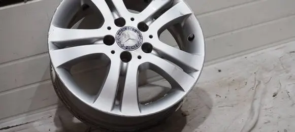 Mercedes-Benz B W245 R16 alloy rim A1694010202