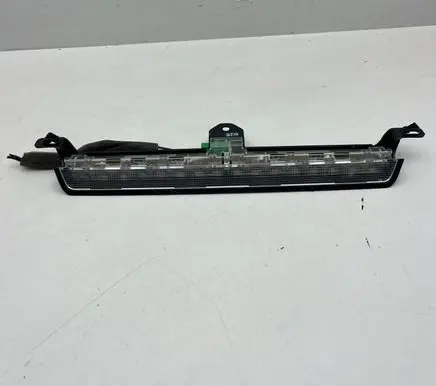 Volvo V70 Third/center stoplight 8658948