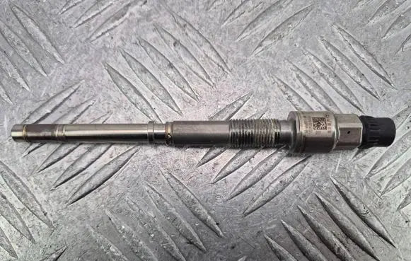 Sensor