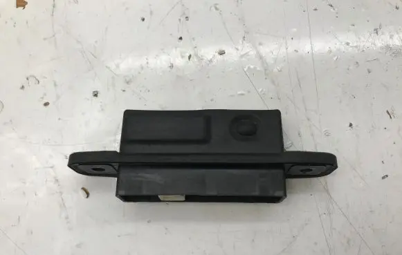 Toyota Avensis T270 Tailgate release/open handle 8484028040