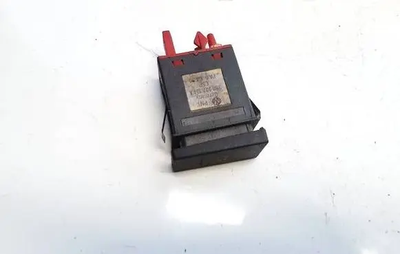Volkswagen PASSAT B5.5 ESP (stability program) switch 3B0927134A