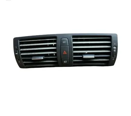 BMW 1 E82 E88 Dash center air vent grill 7059189 705918913