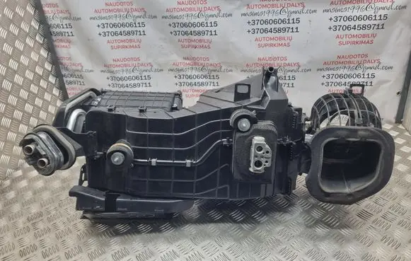 Interior heater climate box assembly