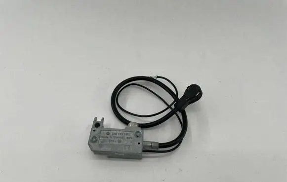 Volkswagen Golf IV Antenna control unit 1H0035551 7691290201