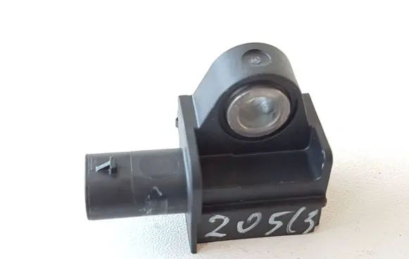 Mercedes-Benz C W205 Airbag deployment crash/impact sensor 2229051400 04312 160318