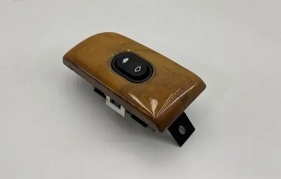 Jaguar XK8 - XKR Electric window control switch LJA6382AC