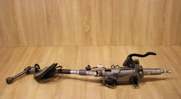 Maserati Ghibli Steering wheel axle 06700252700