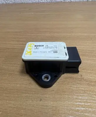 Mercedes-Benz CLS C218 X218 ESP acceleration yaw rate sensor A0055422618 D6179