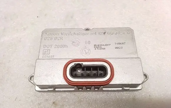 Mercedes-Benz E W211 Headlight ballast module Xenon 5DV00829000