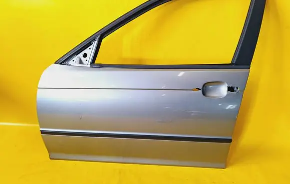BMW 3 E46 Front door